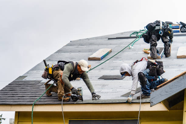 Professional Gutter Installation technician working in Mansfield, GA